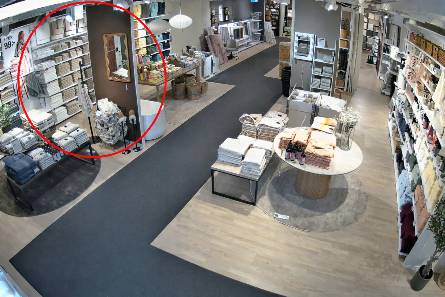 Handdukväggen i butiken